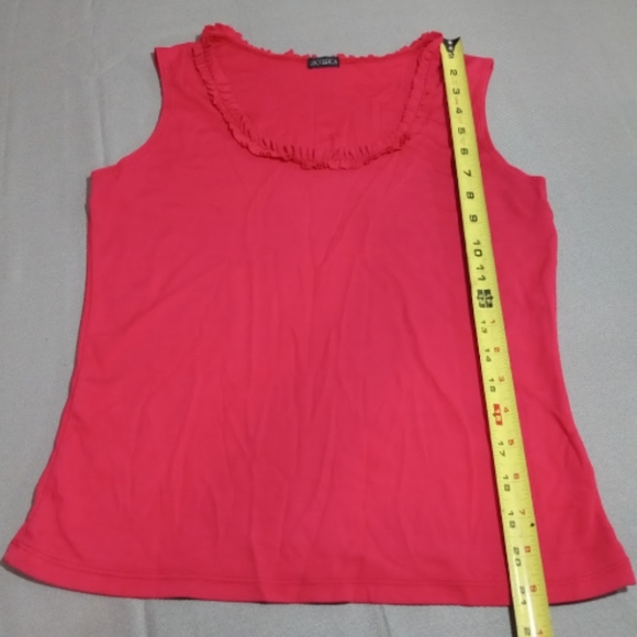 Esoterica Red Ruffled Sleeveless Top - Picture 4 of 6